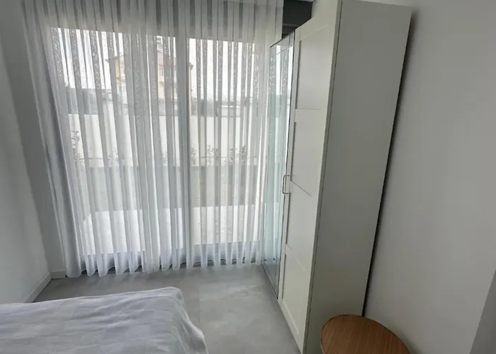 Apartamento Charmante, Moderne 10 Minuten Fussweg Zum Strand!